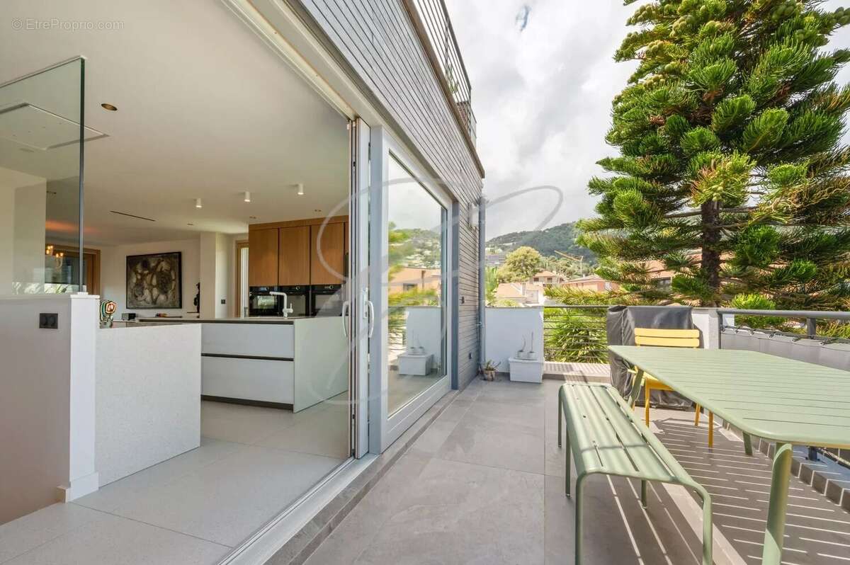 Maison à ROQUEBRUNE-CAP-MARTIN