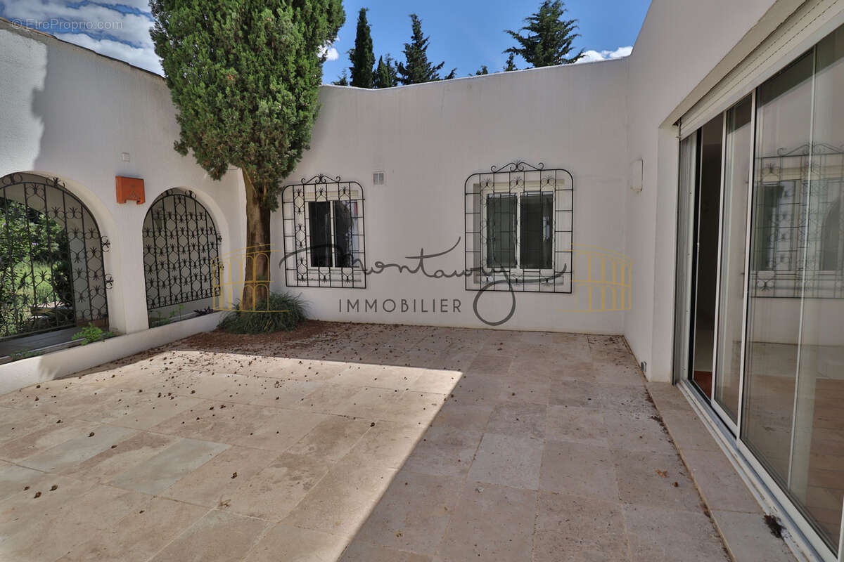 Maison à NIMES