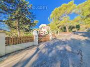 Photo 1 - Maison à CHATEAURENARD