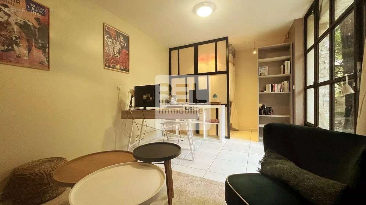 Maison à SAINT-VICTOR-LA-COSTE