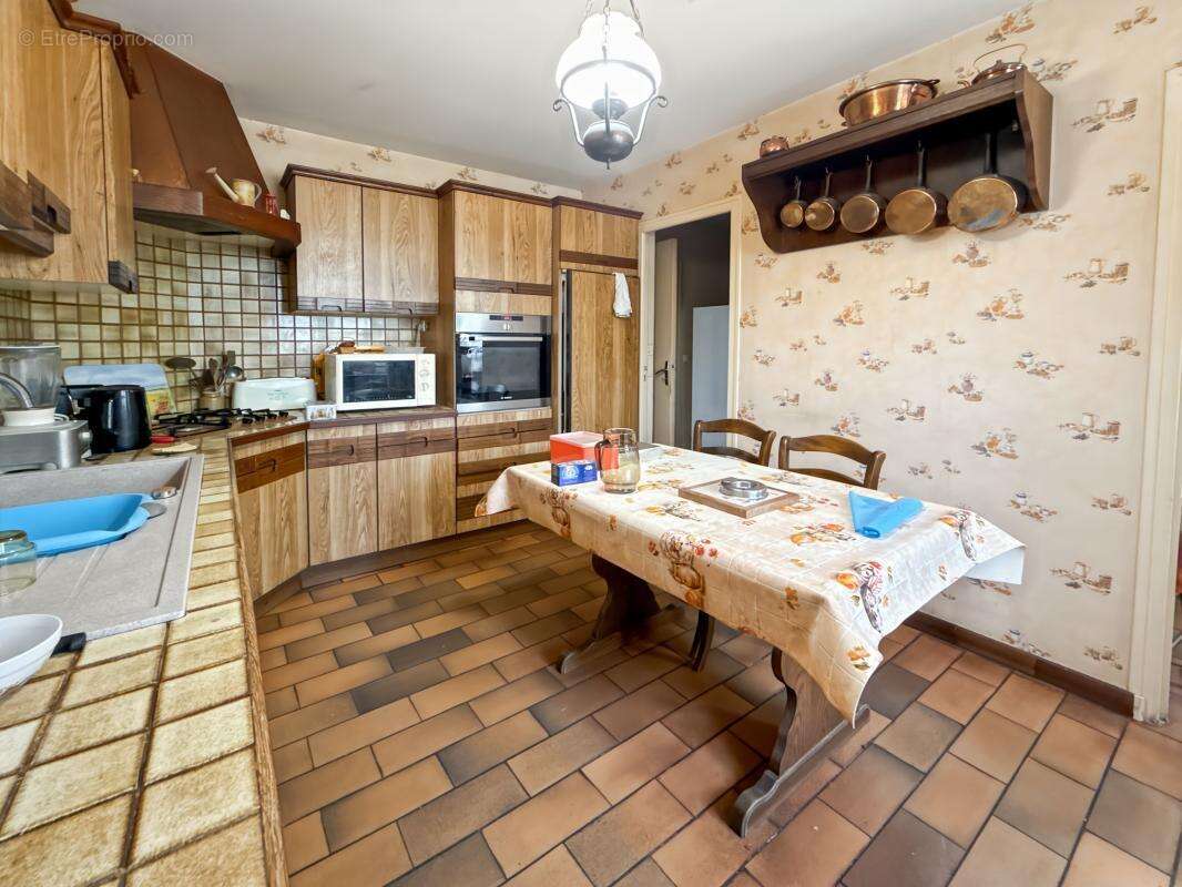 Maison à LA FERTE-IMBAULT