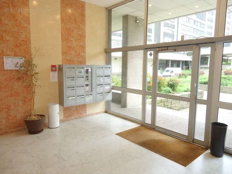 Appartement à SARCELLES