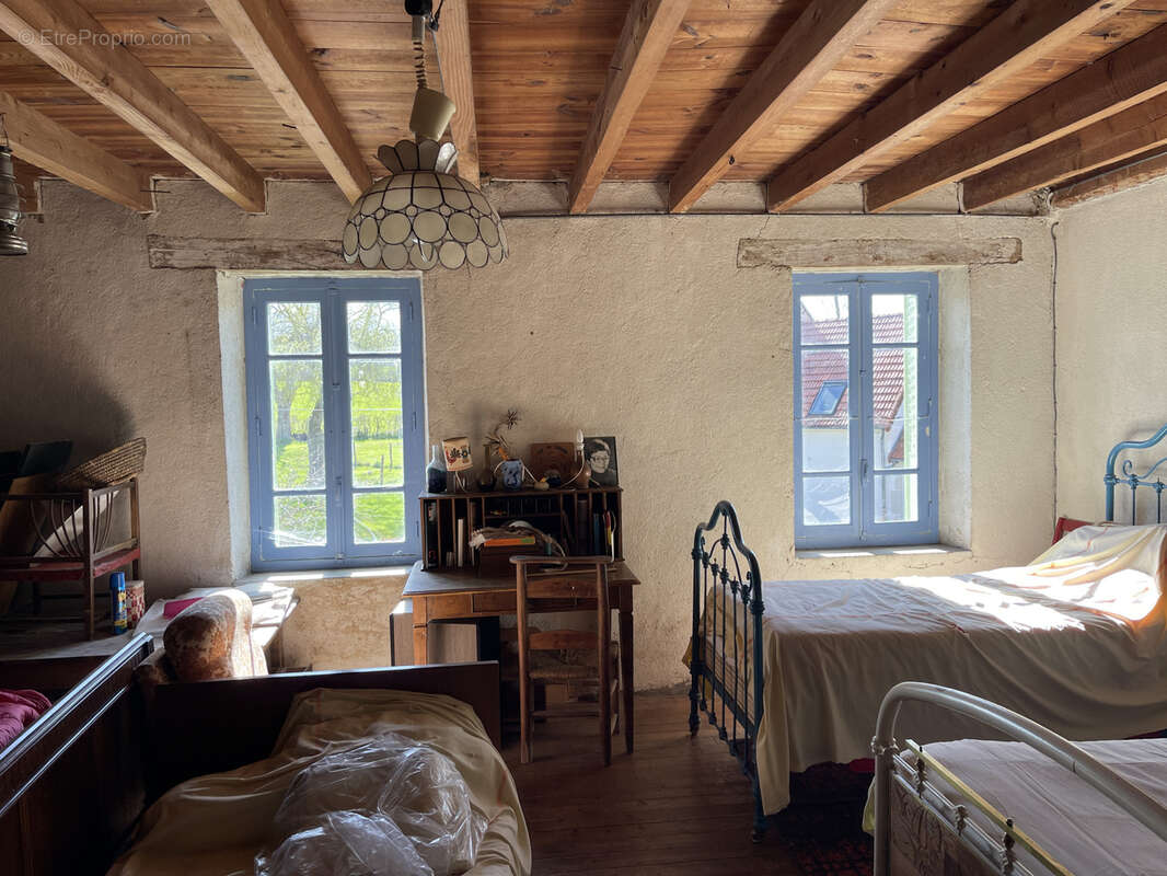 Maison à MARCILLAT-EN-COMBRAILLE