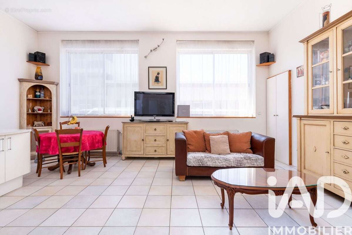 Photo 5 - Appartement à VILLEURBANNE