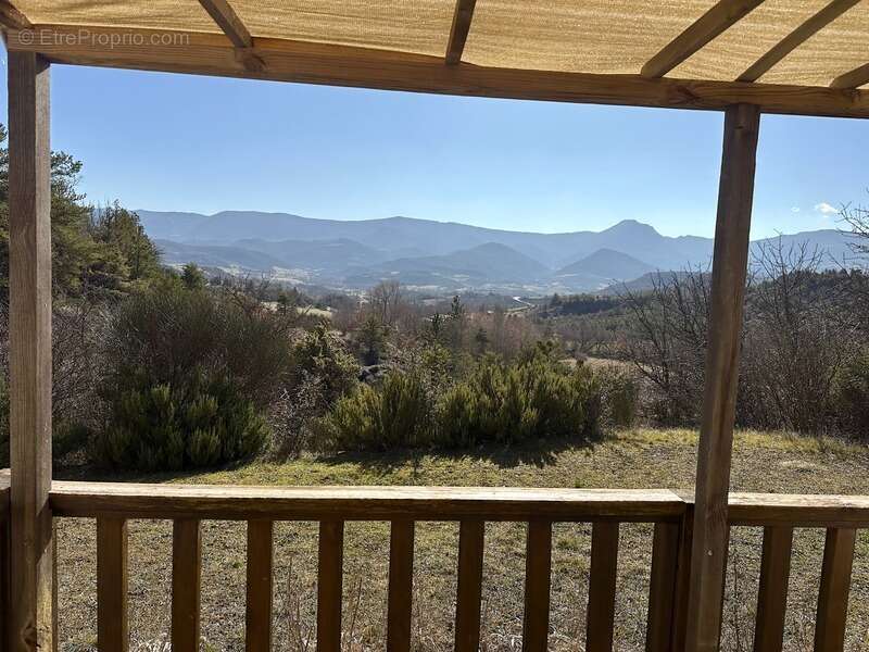 Commerce à LARDIER-ET-VALENCA