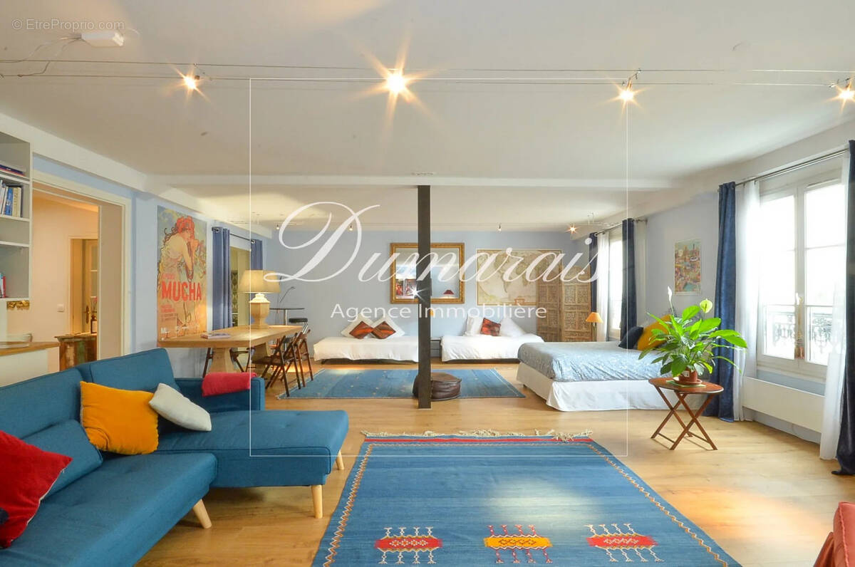 Appartement à PARIS-10E