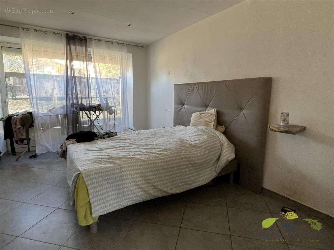 Maison à LA JONCHERE-SAINT-MAURICE