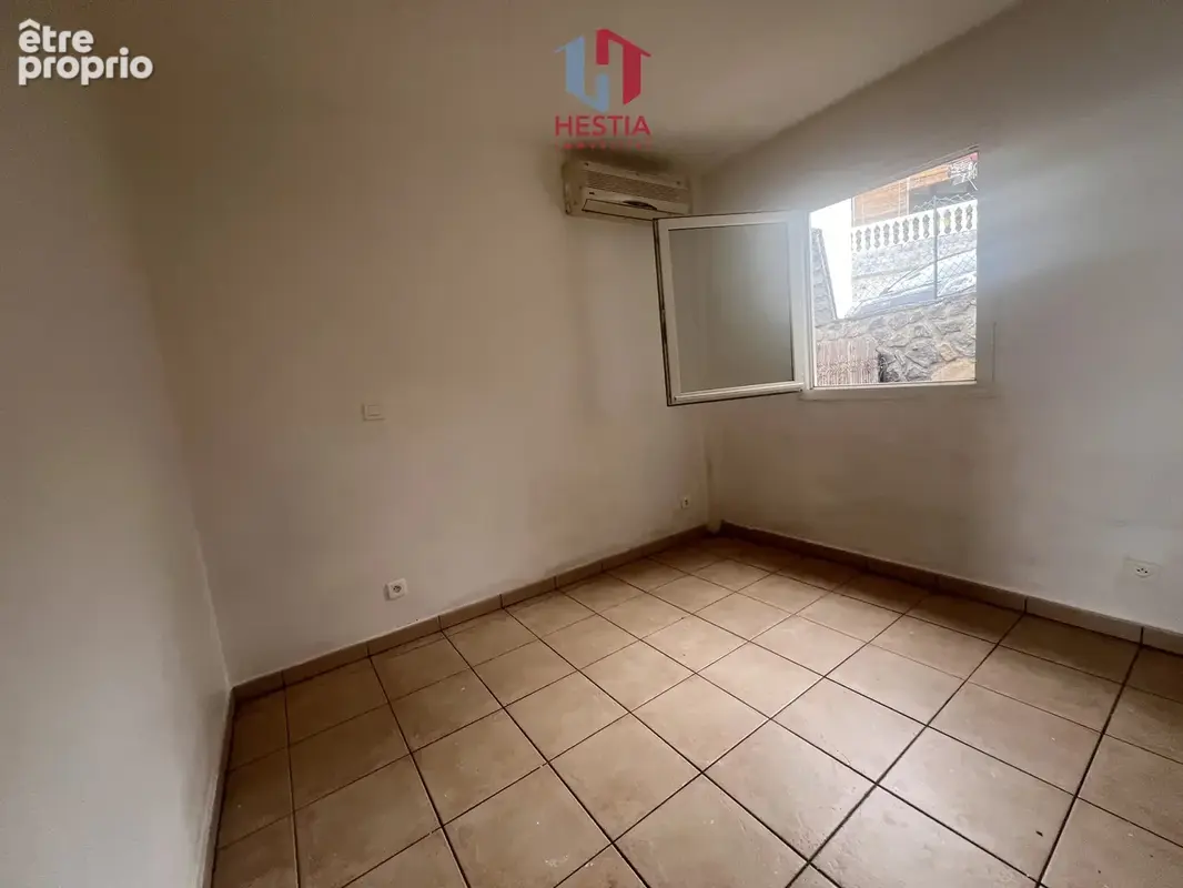 Appartement T4 77m² avec jardin et varangue - photo 10