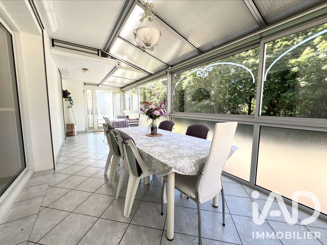 Maison 132 m² à Mayenne  - photo 3