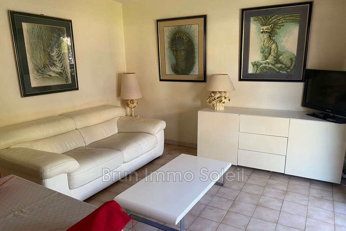 Appartement à CAGNES-SUR-MER