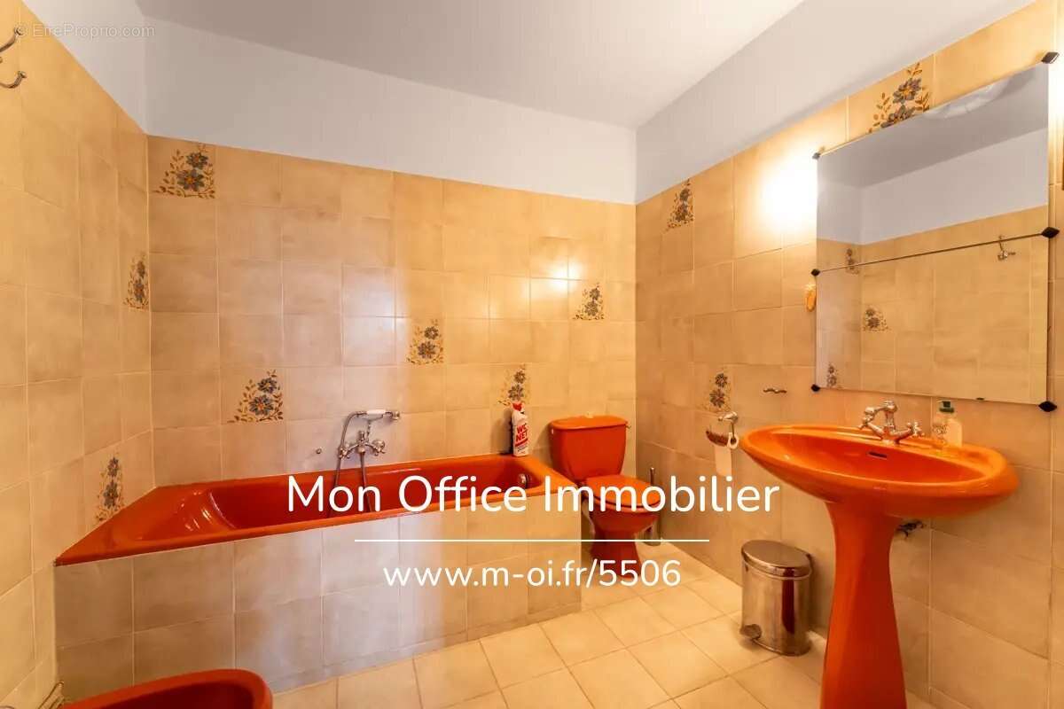 Maison à SAINT-JULIEN