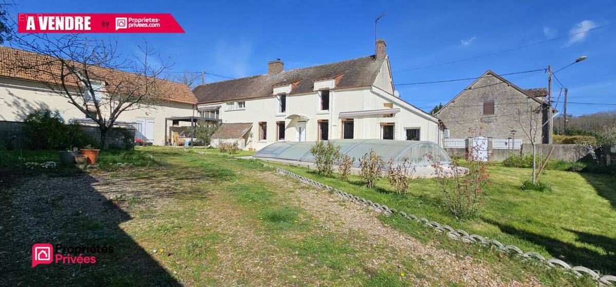 Maison à LA SELLE-SUR-LE-BIED
