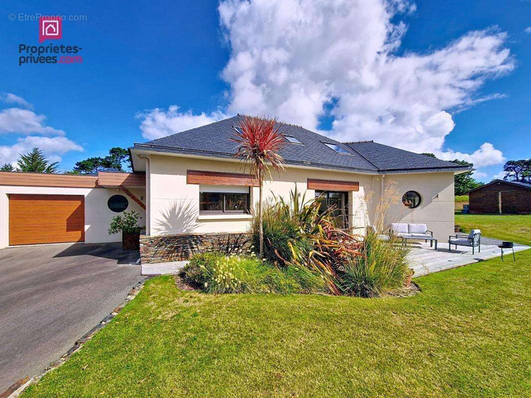 Maison à PLOUIGNEAU