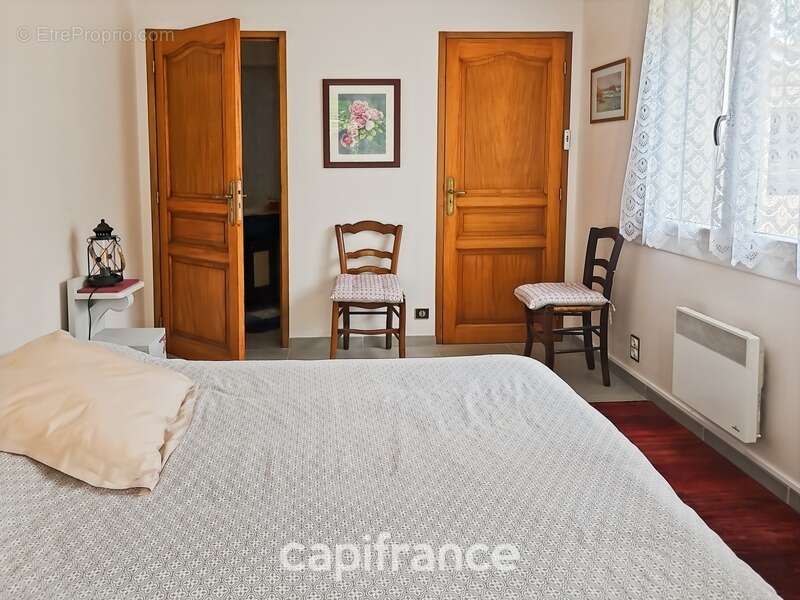 Maison à TIZAC-DE-LAPOUYADE