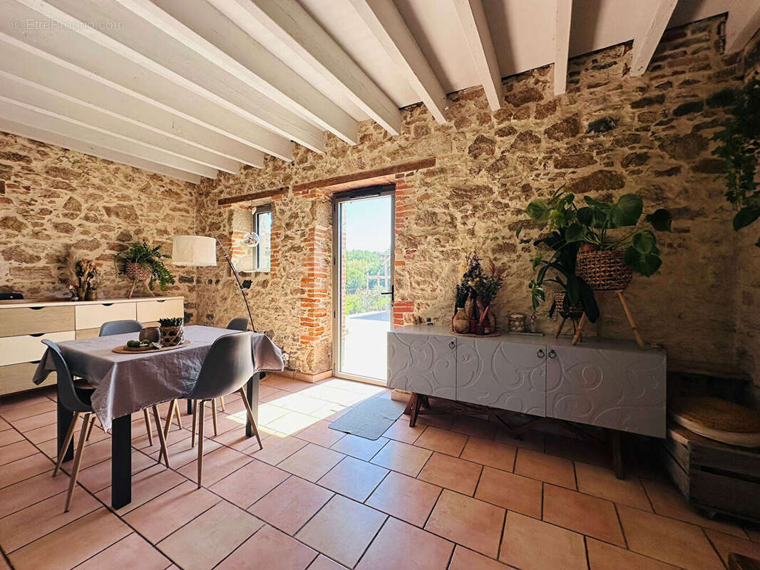 Maison en pierre 138 m2 - photo 6