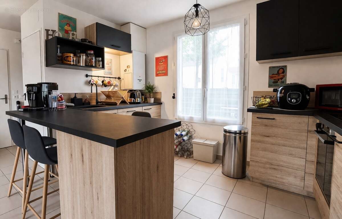 Maison à MEZIERES-SUR-SEINE