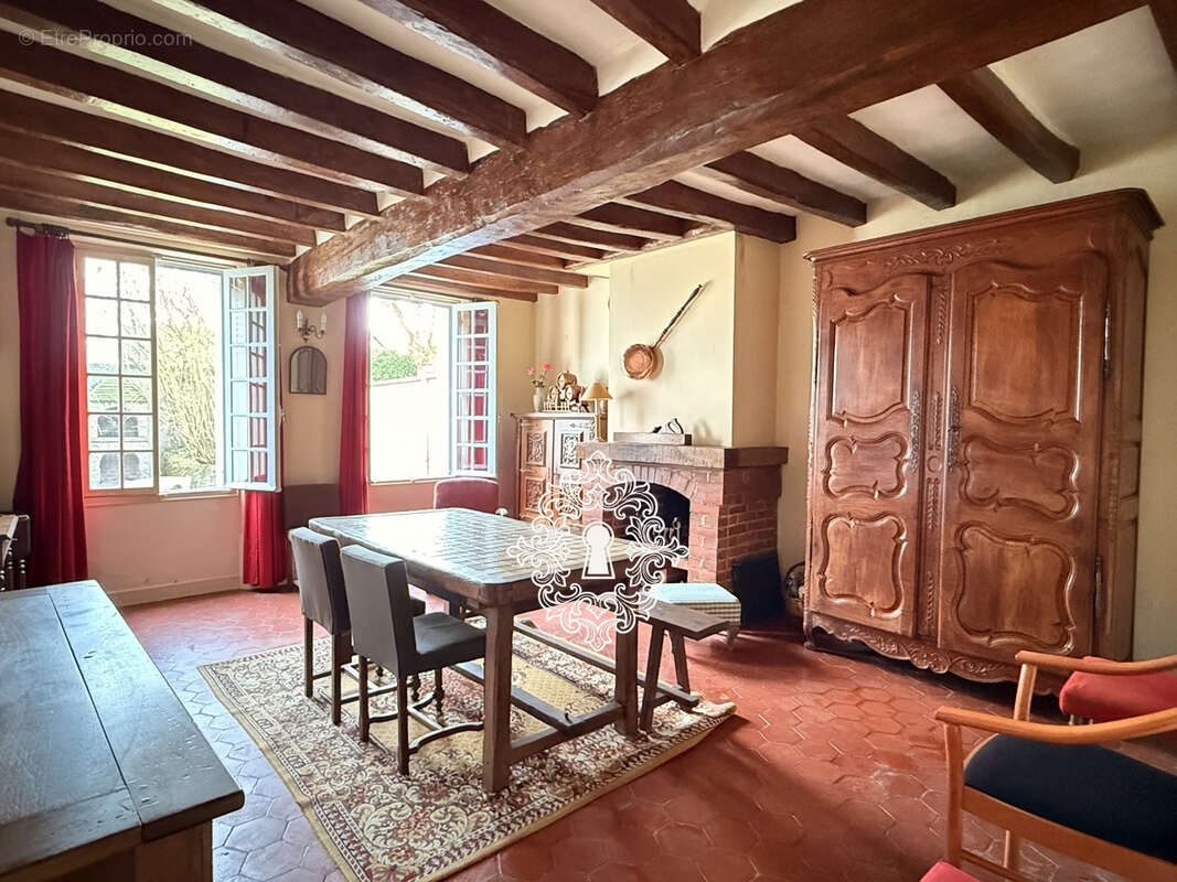 Maison à BRAY-SUR-SEINE