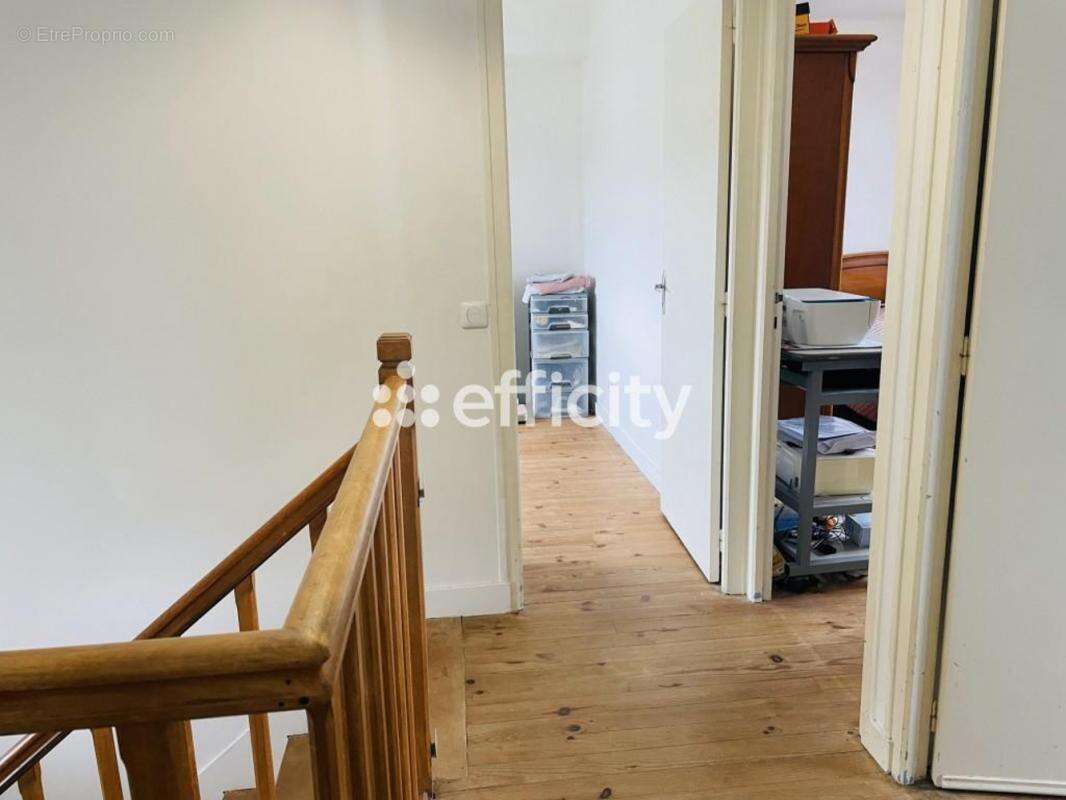 Maison à LA FERTE-BERNARD