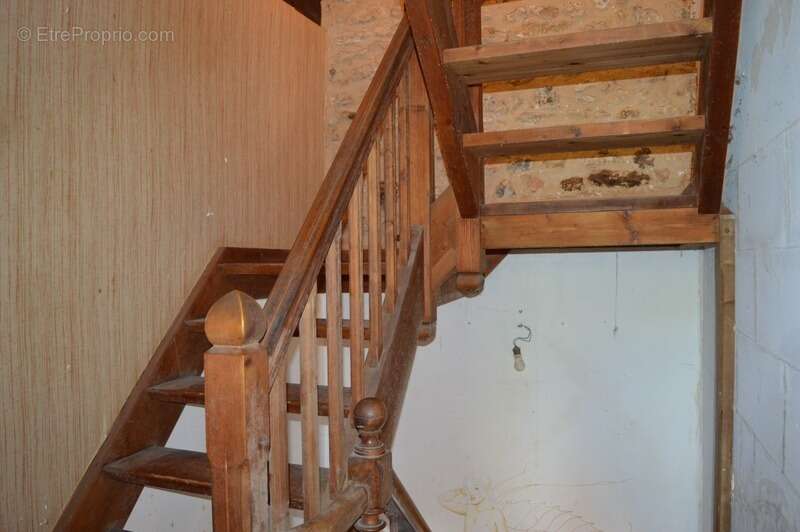 Maison à MAUZENS-ET-MIREMONT