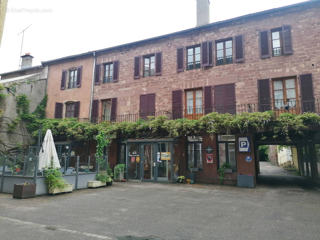 Appartement à LUXEUIL-LES-BAINS