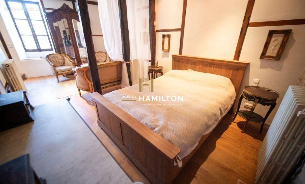 Maison à CORDES-SUR-CIEL