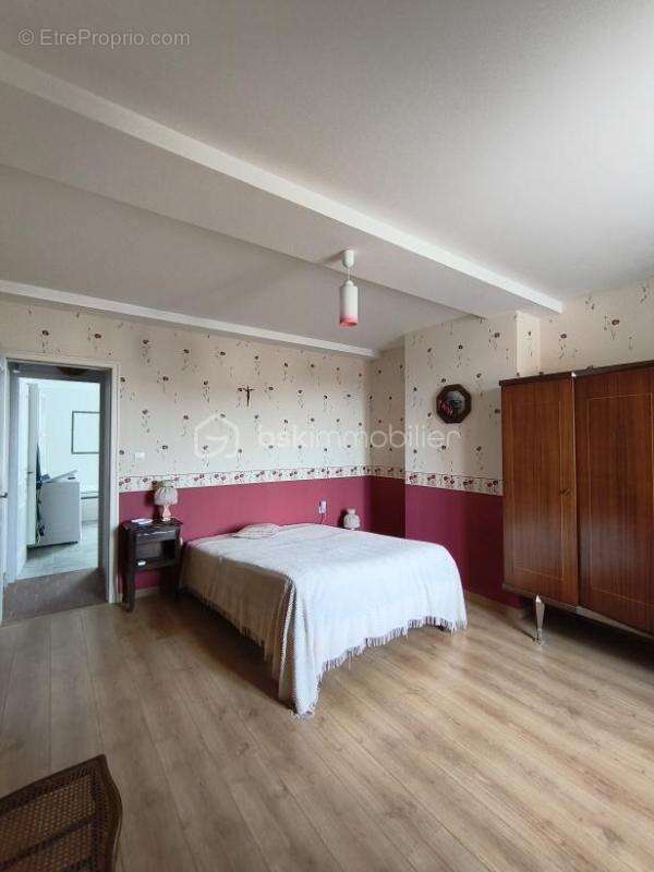 Maison 64 m² à Chuelles  - photo 4