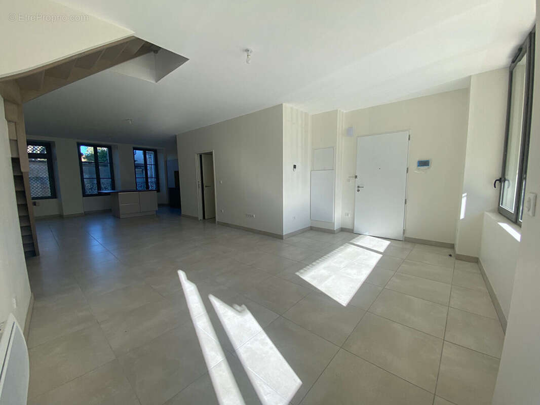 Appartement Niort 4 pièces - 130 m2 - photo 2