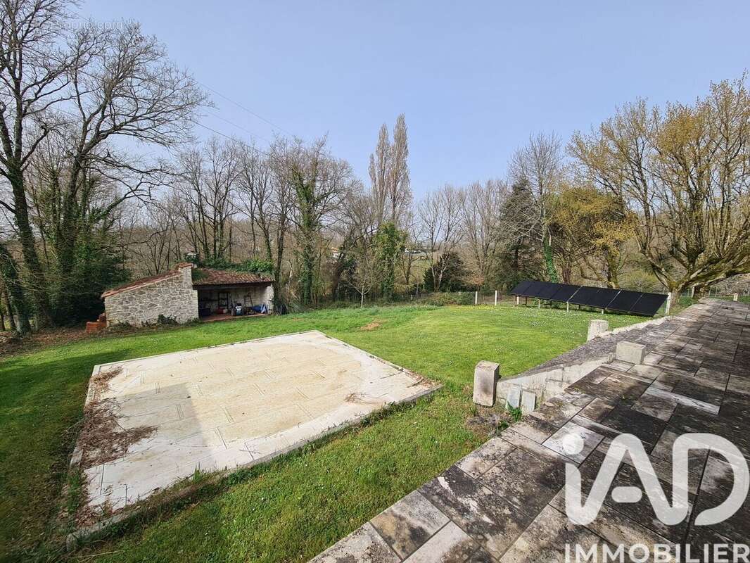 Photo 9 - Maison à FONTCOUVERTE