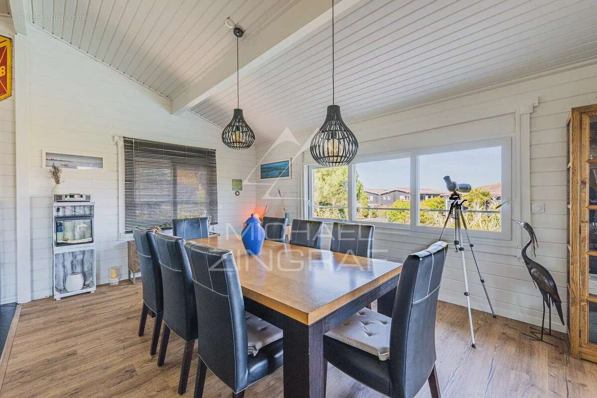 Maison à GUJAN-MESTRAS