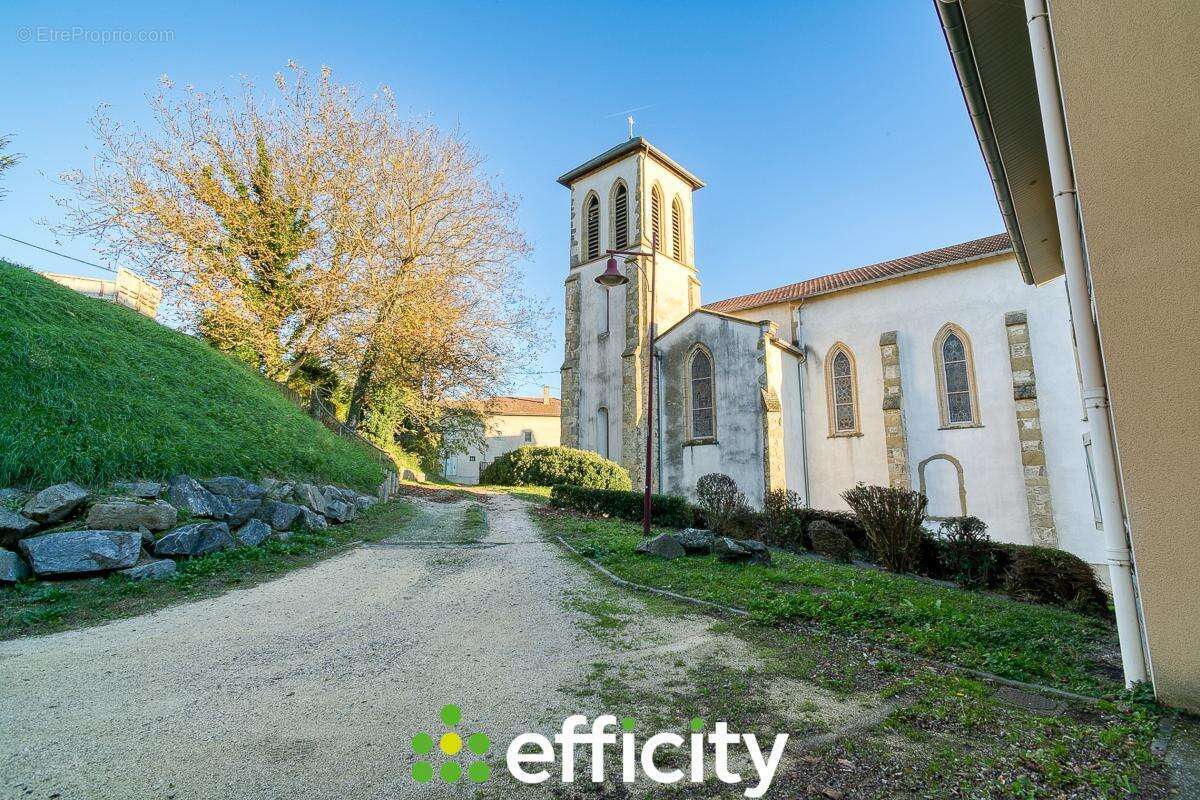 Appartement à CHONAS-L&#039;AMBALLAN