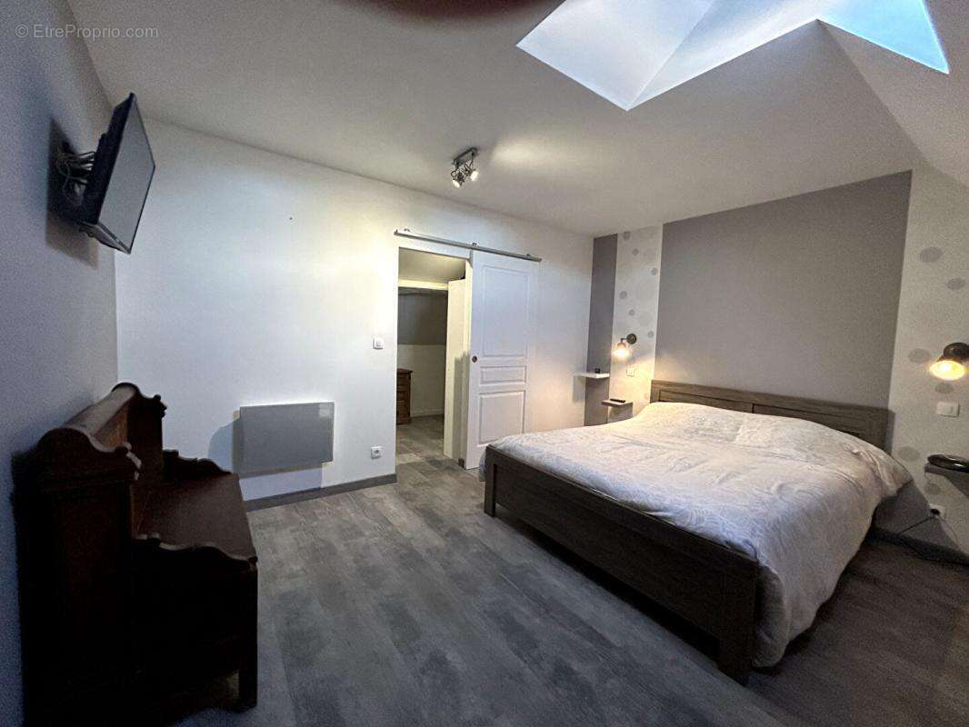 Maison à SAINT-SULPICE