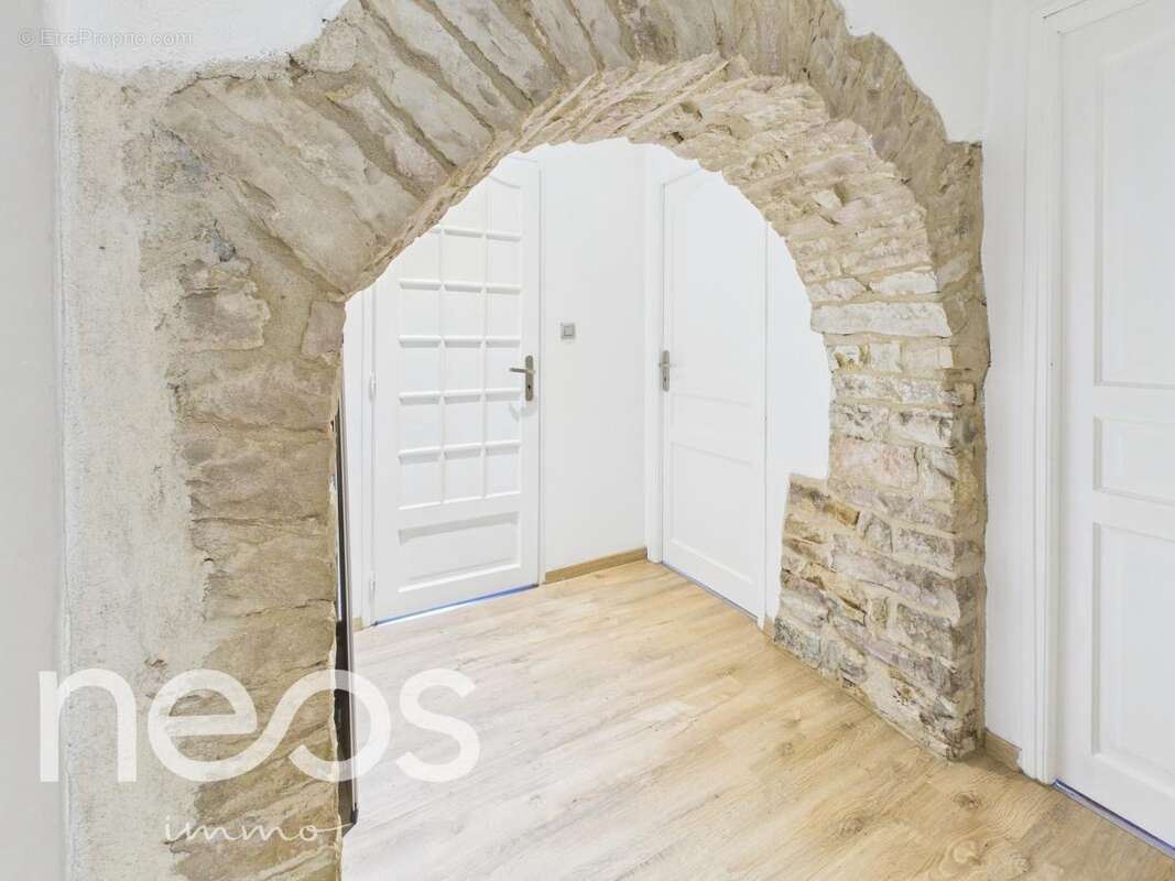 Maison à VELARS-SUR-OUCHE