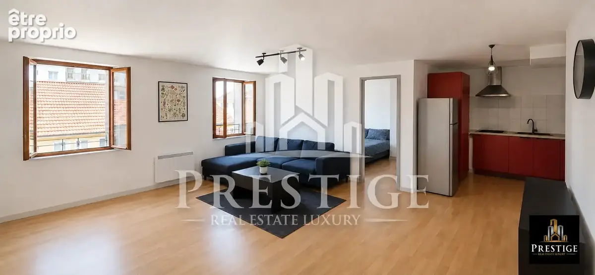 HYÈRES CENTRE — Appartement T2 - photo 2