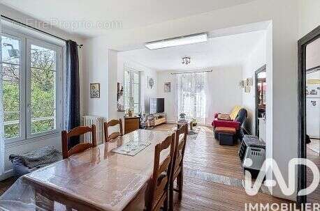 Photo 2 - Maison à TERRASSON-LAVILLEDIEU