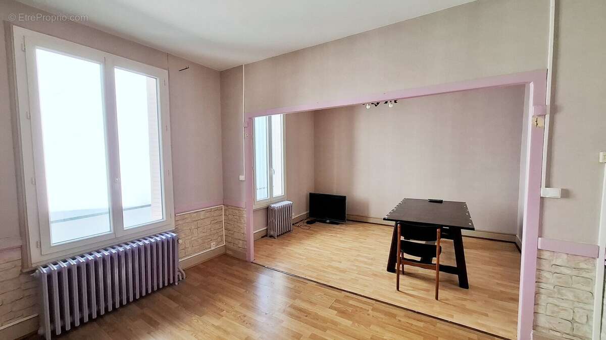 A vendre à Vichy Maison 3 pièces avec sous-sol. - photo 3