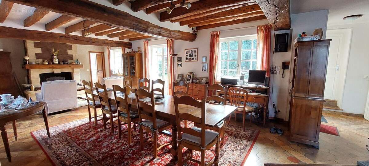 Maison à MONTFORT-L'AMAURY