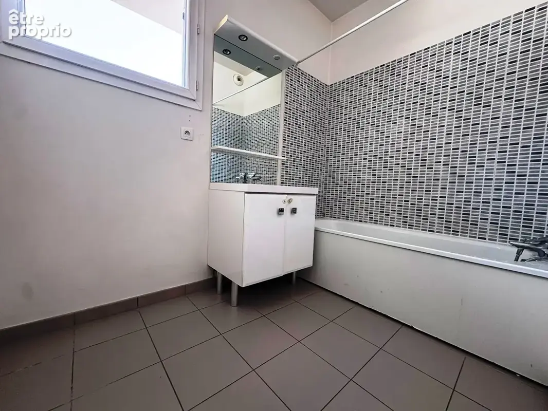 Beau F3 avec grande terrasse + parking en sous-sol - photo 5