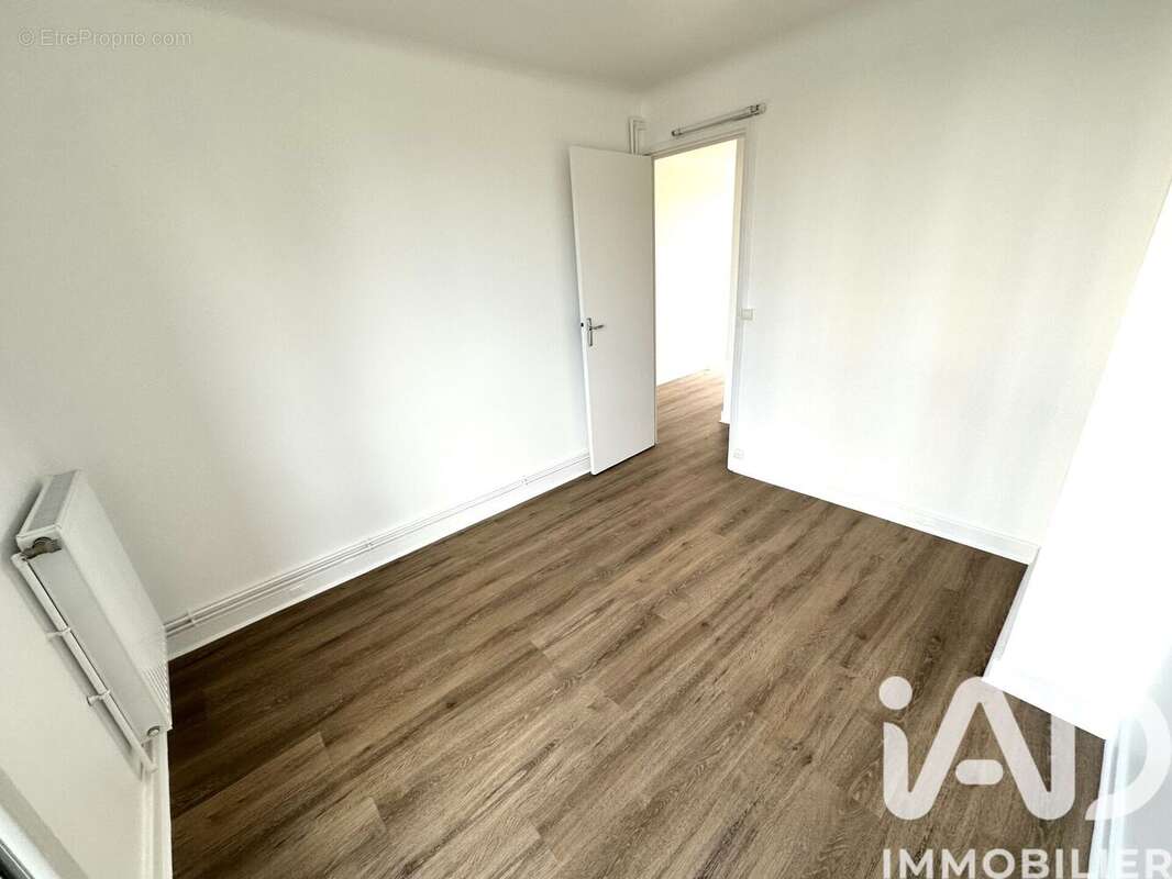 Photo 4 - Appartement à CHOISY-LE-ROI