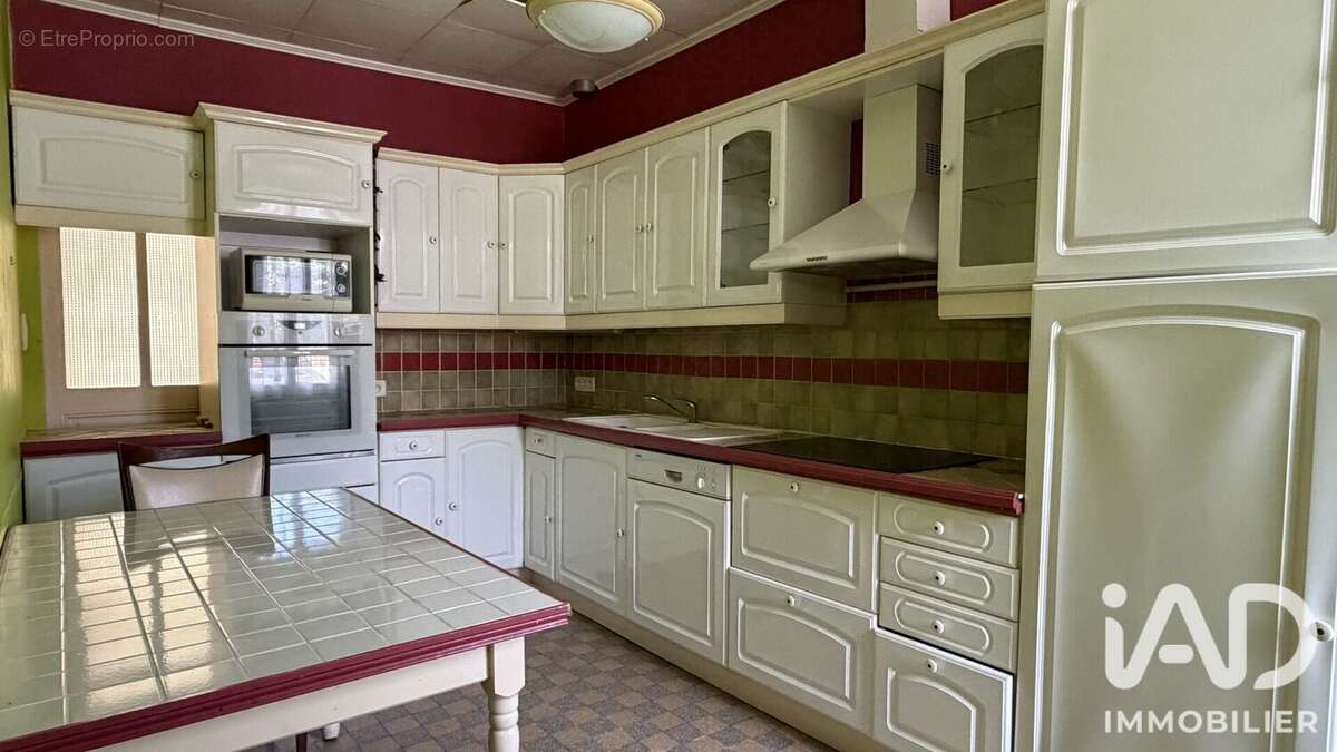 Maison 123 m² à Vierzon  - photo 4