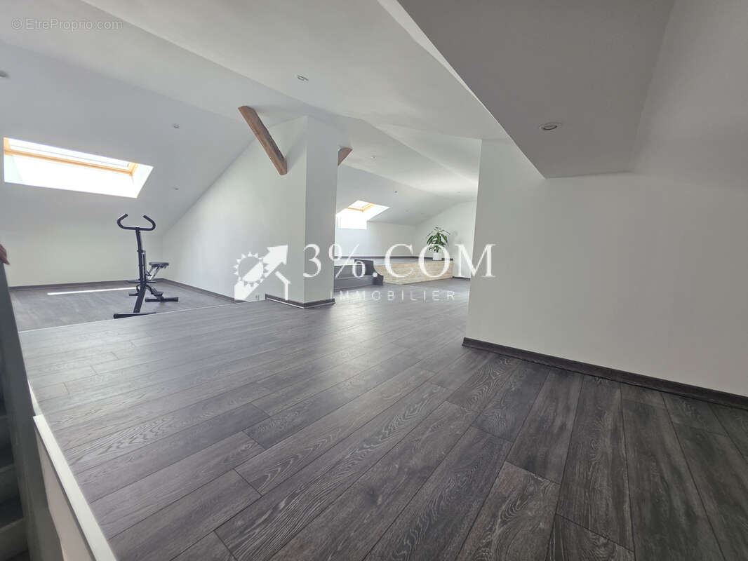 Spacieuse Maison Familiale de 340 m2 à Damelevieres (54360) - photo 36