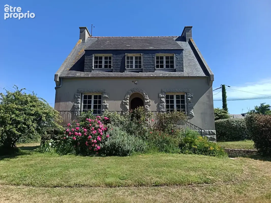 Maison à PLOUGUERNEAU