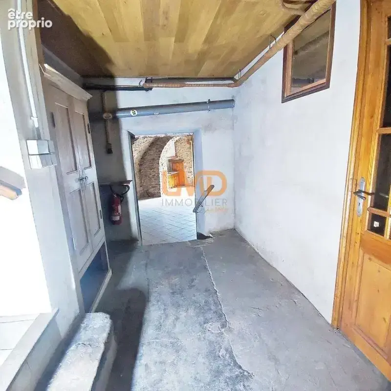 Lezan  maison de 98 m2 et 160 m² de potentiel - atelier et combl - photo 11