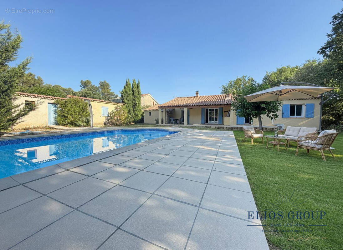 Maison à NANS-LES-PINS