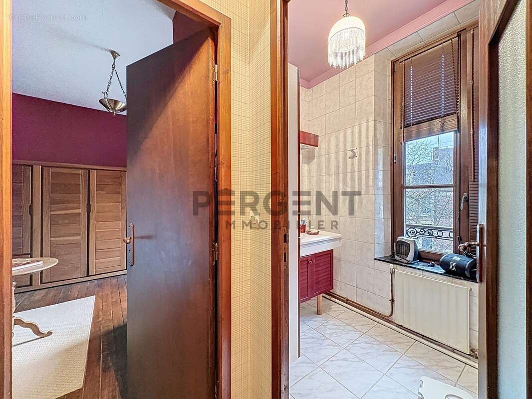 Maison à CHARLEVILLE-MEZIERES