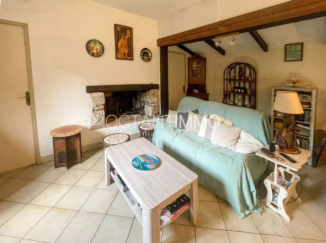 Maison à CAGNES-SUR-MER