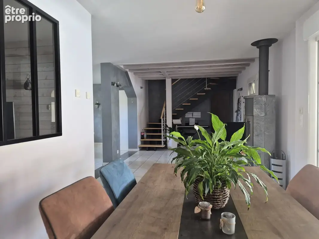 Maison 6 pièces 166 m² à vendre à Echire (79410) - photo 4