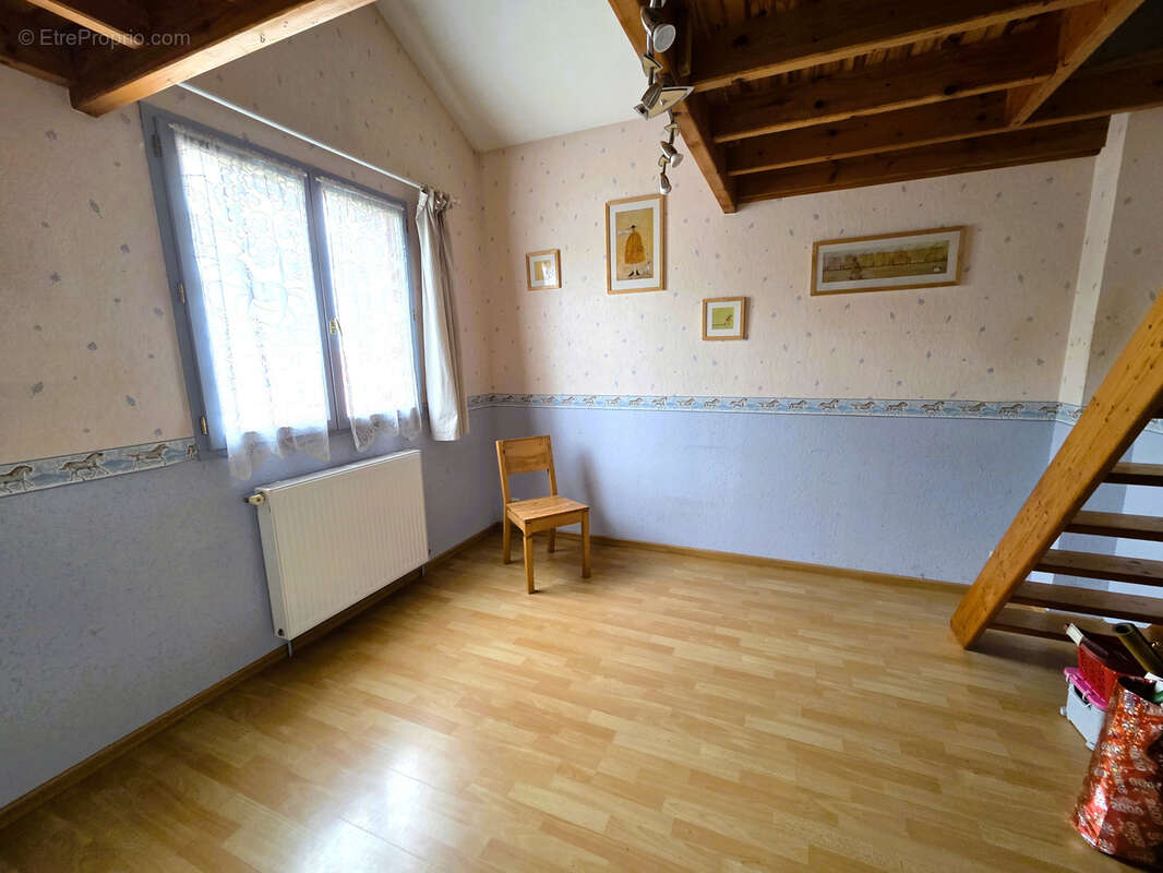 Maison à SAVIGNY-SUR-ORGE