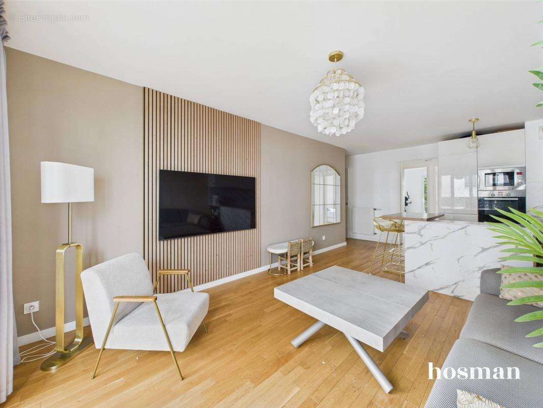 Appartement à SURESNES