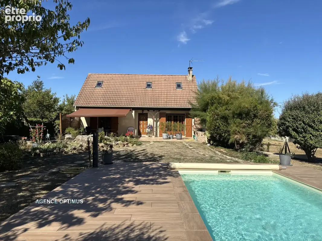 Photo Maison à Villeblevin au prix de 270 300€
