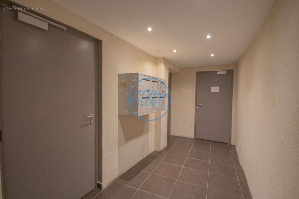 Appartement 49 m² à Toulon  - photo 3